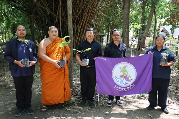 สำนักงานประชาสัมพันธ์จังหวัดอุทัยธานี ร่วมปลูกต้นไม้ เนื่องในวันต้นไม้ประจำปีของชาติ พ.ศ. 2569